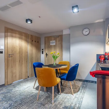 Villa6 Szklarska Poreba- Budynek Glowny -widok Na Gory-duze Tarasy * Szklarska Poreba