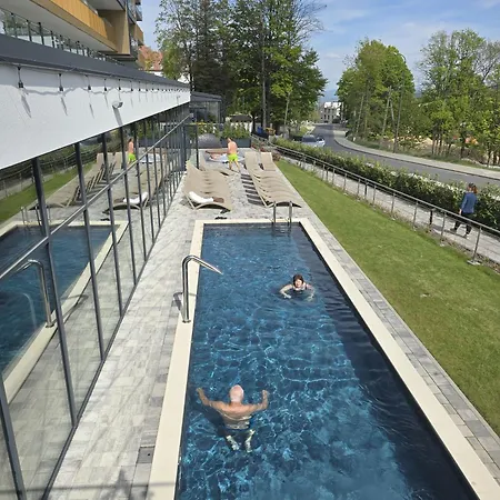 Villa6 Szklarska Poreba- Budynek Glowny -widok Na Gory-duze Tarasy * Szklarska Poreba